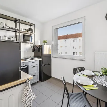 Monteursuite - Zentral In Dueren Apartament