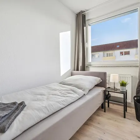 Monteursuite - Zentral In Dueren Apartament *