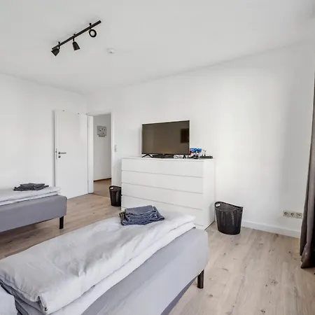 Monteursuite - Zentral In Dueren Düren - Eifel